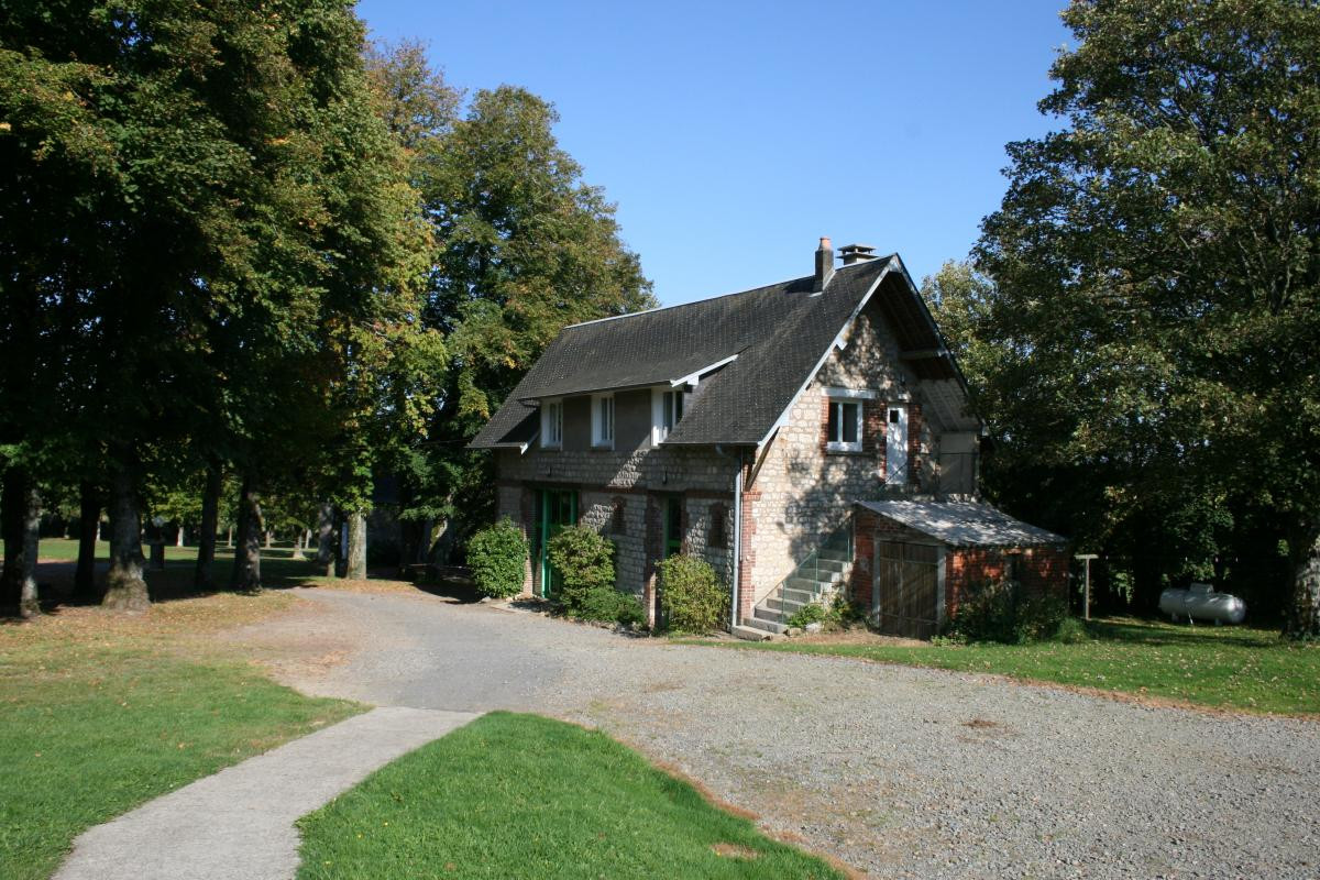 photo 0