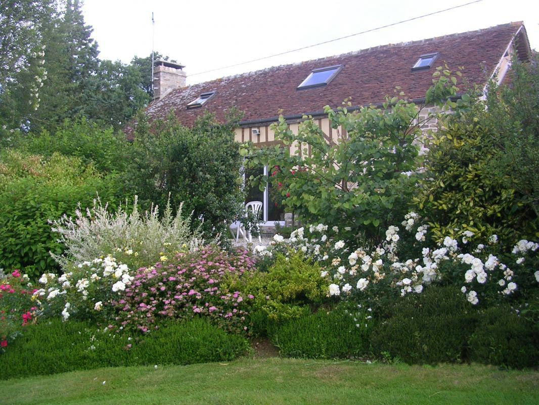 photo 0