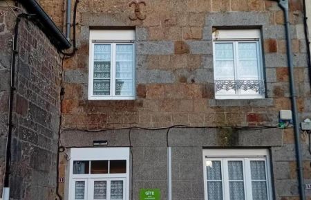 G&icirc;te n&deg;G61024 Carrouges - Orne - Fa&ccedil;ade gite