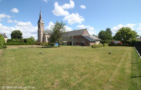 G&icirc;te n&deg;G0849 Montmerrei - Orne - photo
