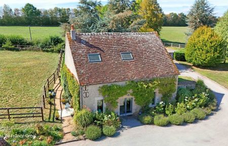 G&icirc;te n&deg;G676 Monts-sur-Orne - Orne - photo