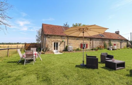 G&icirc;te n&deg;G61040 H&eacute;loup - Orne - photo