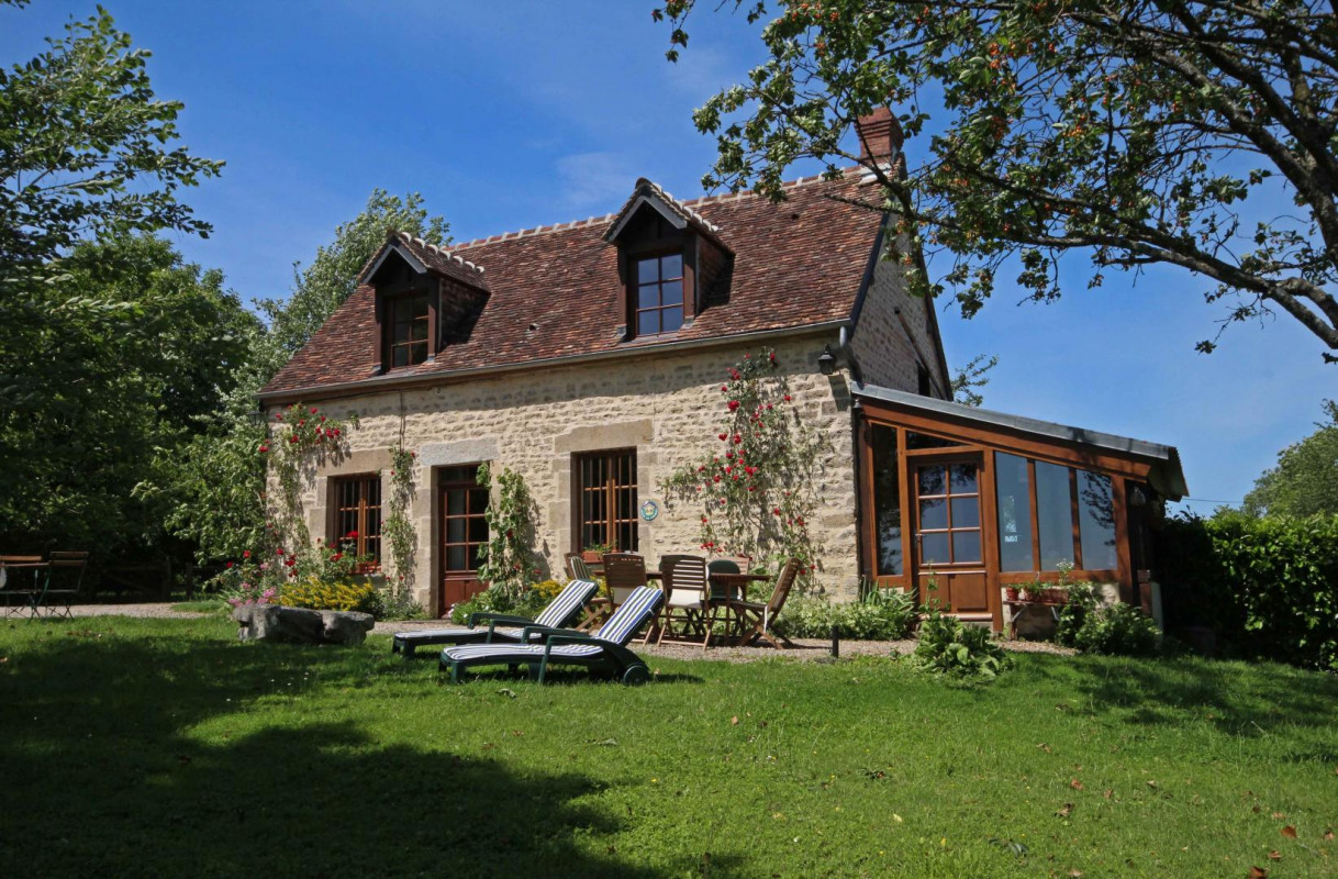 photo 0