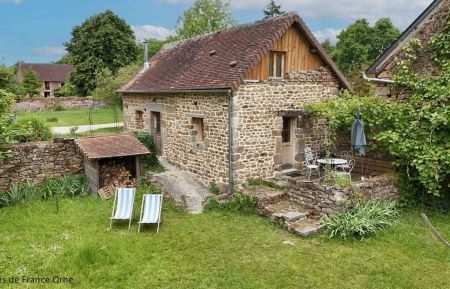 G&icirc;te n&deg;G824 Sainte-Honorine-la-Chardonne - Orne - photo