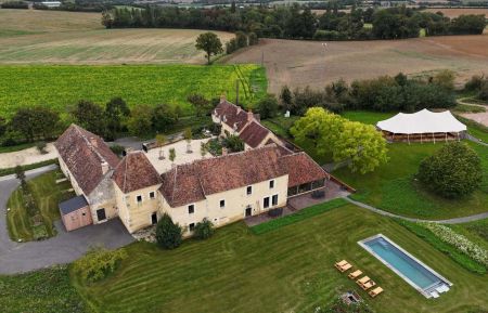 G&icirc;te de groupe n&deg;G002065 Montgaudry - Orne - photo